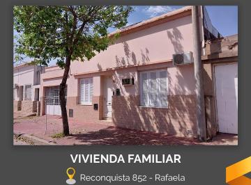 Casa de 5 ambientes, Rafaela · Vivienda Familiar de 4 Habitaciones