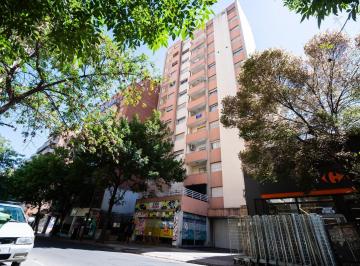 Departamento · 60m² · 4 Ambientes · 2 Dorm en Nva Cordoba con Balcon!