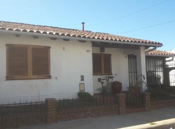 Casa de 3 ambientes, Saavedra · Simpatico Chalet en Una Sola Planta