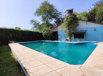 Quinta vacacional · 70m² · 3 Ambientes · Quinta 3 Ambientes Venta 20 de Junio 1650 m² Piscina