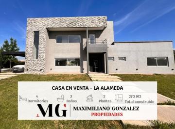 Casa · 270m² · 4 Ambientes · Casa en Venta, 4 Ambientes - La Alameda, Canning