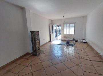 Casa · 112m² · 2 Dormitorios · 1 Cochera · Alto La Loma 1300