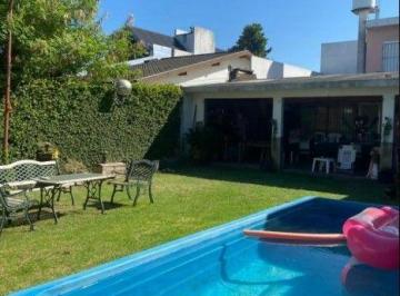 KNK-KNK-4783_2 · Oportunidad Casa 4 Amb C Jardin Piscina y Cochera