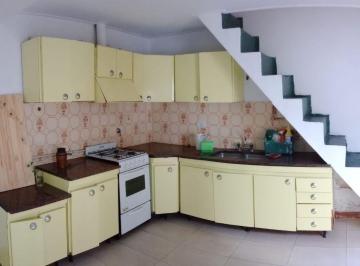 Departamento · 50m² · 2 Ambientes · PH en Alquiler en La Plata Calle 43 E/ 10 y 11