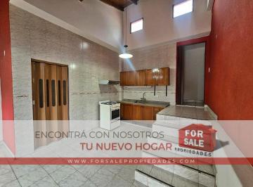 PH de 3 ambientes, Monte Castro · PH de 3 Ambientes Al Frente, Sin Expensas