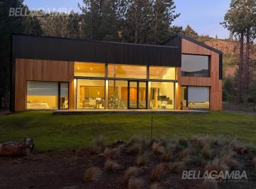 Casa · 210m² · 5 Ambientes · Casa Venta San Martin de Los Andes Chapelco Golf 5 Ambientes