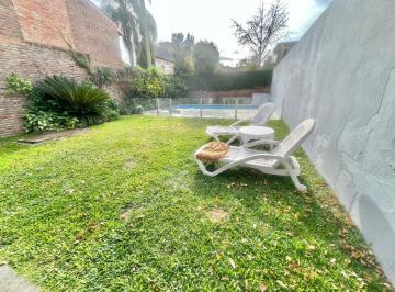 Casa de 4 ambientes, San Isidro · Casa en Venta en Inmejorable Ubicación (Vías a Libertador). Se Acepta Propiedad Como Parte de Pago.