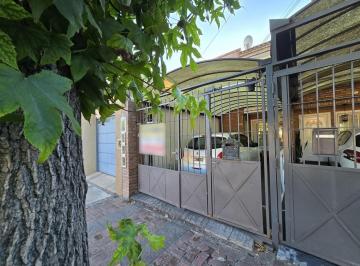 PH · 88m² · 3 Ambientes · 1 Cochera · PH en San Antonio de Padua