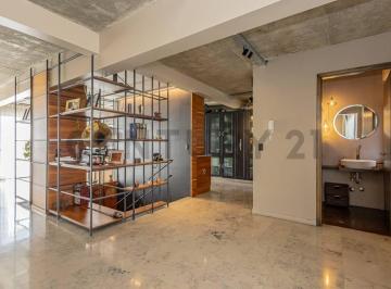 Departamento · 201m² · 4 Ambientes · 2 Cocheras · Depto. Triplex 4 Amb C/esp. Guardacoche y Baulera Doble. Balcon, terraza y Quincho.