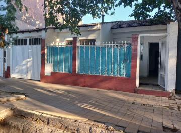Casa · 110m² · 4 Ambientes · 2 Cocheras · Venta Casa 4a Sección Ideal Desarrollo 524 m² Total