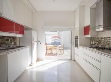 Casa · 252m² · 7 Ambientes · 2 Cocheras · Venta Casa 4 Dorm. en Cumbres de Carrasco