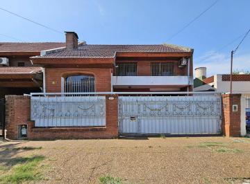 1 · Venta Casa 6 Ambientes en Carapachay