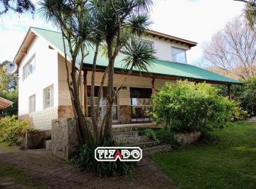 Casa · 180m² · 6 Ambientes · Casa en Venta en Chapadmalal, General Pueyrredón, Costa Atlántica