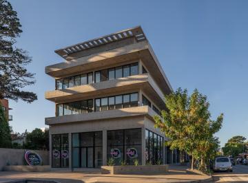 Local comercial · 79m² · Local en Venta Pinamar Centro