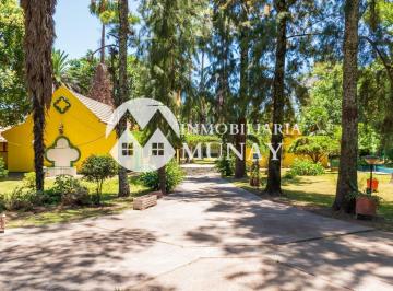 Casa · 300m² · 3 Ambientes · 5 Cocheras · Venta Casa Cerrillos Ruta 68