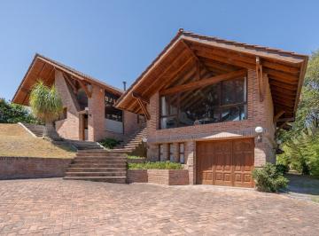 Casa · 387m² · 4 Ambientes · 2 Cocheras · Casa en Venta 6 Ambientes Pinamar Centro