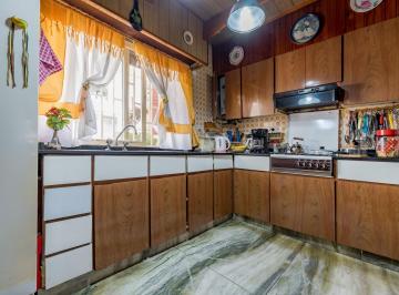 Casa · 113m² · 5 Ambientes · 1 Cochera · Venta Casa 3 Dorm.