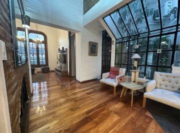 PH · 114m² · 5 Ambientes · Venta PH 4 Ambientes. Centro de Avellaneda.
