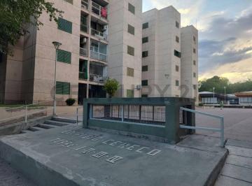 Departamento · 90m² · 5 Ambientes · 1 Cochera · Venta de Departamento en Cuarta Sección Oeste, Mendoza.