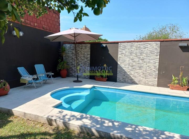 Casa · 176m² · 12 Ambientes