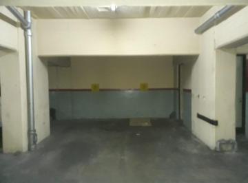 Garage · 9m² · Cochera Venta en Tribunales Fija Cubierta