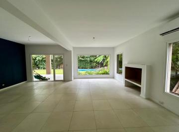 Casa de 5 ambientes, San Fernando · Alquiler - Casa - Barrio Greenlands - San Fernando - San Isidro