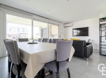 Departamento · 128m² · 4 Ambientes · 2 Cocheras · Townhouse 4 Ambientes en Venta - Jardín Propio - La Calesa - Pilara