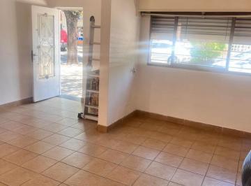 PH · 68m² · 3 Ambientes · Casa de Dos Dorm.