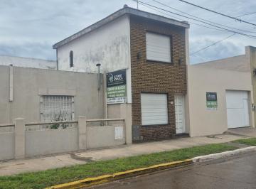 PH de 3 ambientes, Cañuelas · Importante Propiedad Zona Centrica de Cañuelas con Posibilodad de Financiacion!