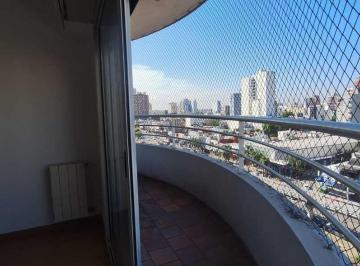 Departamento · 98m² · 4 Ambientes · 1 Cochera · Departamento en Leandro N. Alem 300