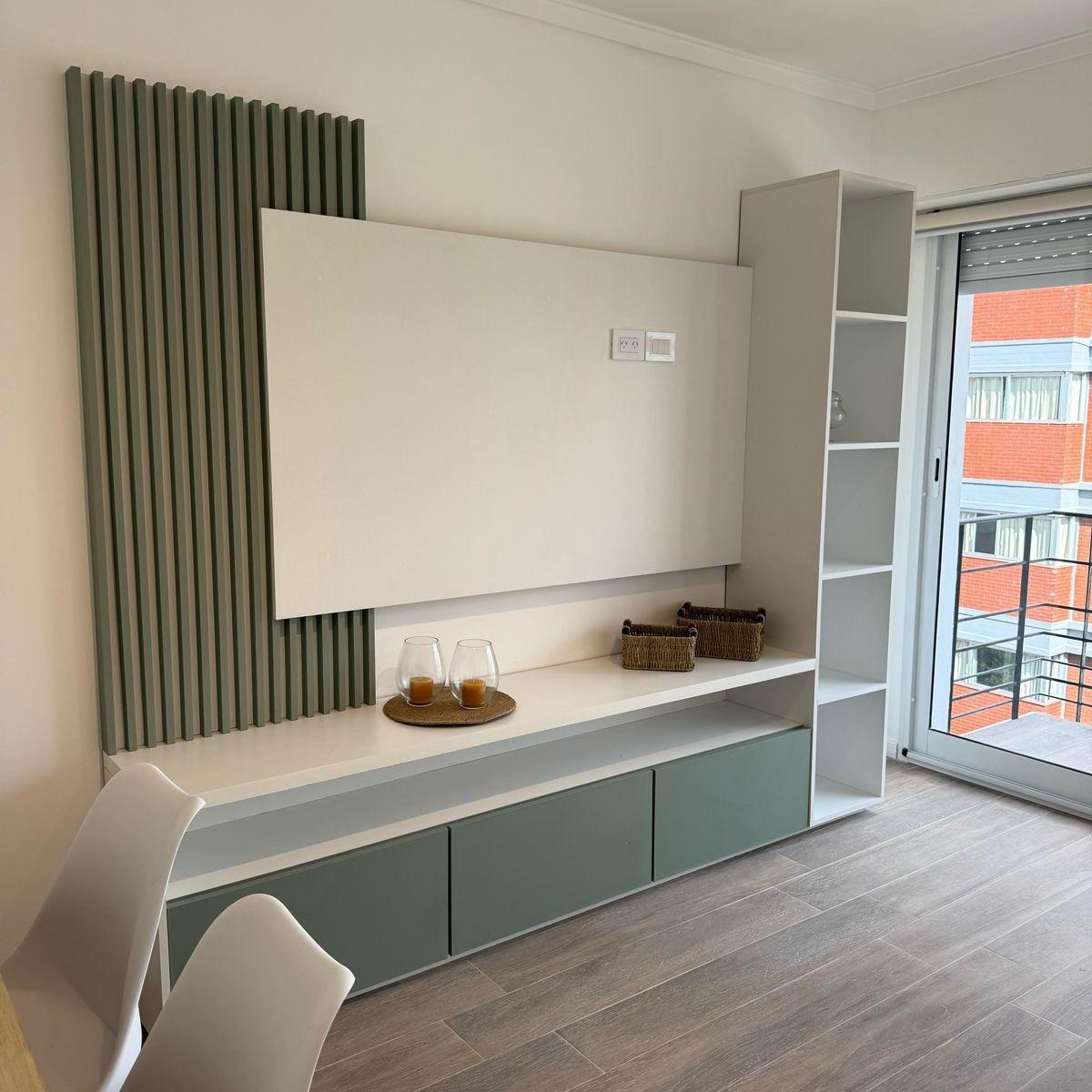 Depto 2 amb, 40m² con balcón saliente — Corrientes