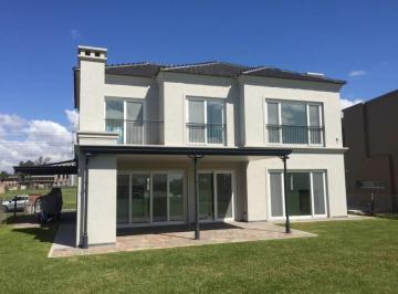 Casa · 251m² · 4 Ambientes · 2 Cocheras · Casa en Venta Ubicado en Tipas, Nordelta
