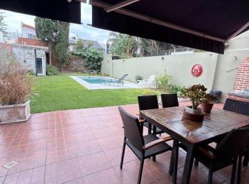 Casa · 230m² · 6 Ambientes · 2 Cocheras · Casa en Venta en Villa Devoto