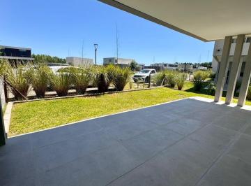 Departamento · 53m² · 2 Ambientes · 1 Cochera · Venta de Departamento de 2 Ambientes Planta Baja en La Calesa Pilara