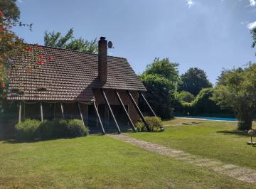 Casa · 130m² · 4 Ambientes · Casa en Venta Yei Pora - Tortuguitas a 3 Cuadras de La Ruta