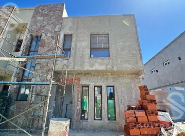 Casa · 110m² · 3 Ambientes · Casa en Venta Pilar - La Josefina