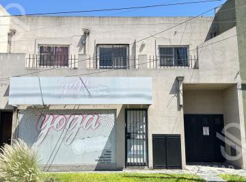 Local comercial · 255m² · 4 Dormitorios · 2 Cocheras · Venta Local - Departamento y Casa - Villa Morra - Pilar