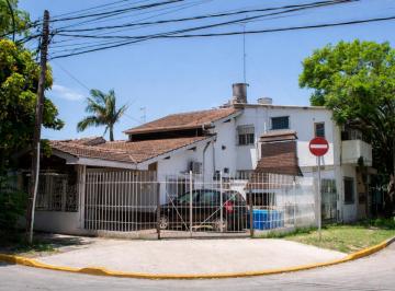 Terreno · 199m² · 2 Cocheras · Terreno en Venta en Martinez