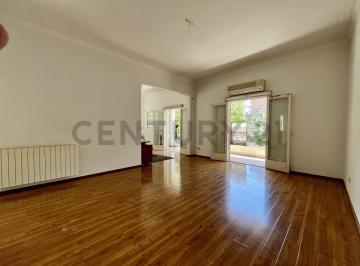 Casa · 154m² · 7 Ambientes · Venta Casa de 3 Dorm. con Terraza Exclusiva en Republica de La Sexta, Rosario