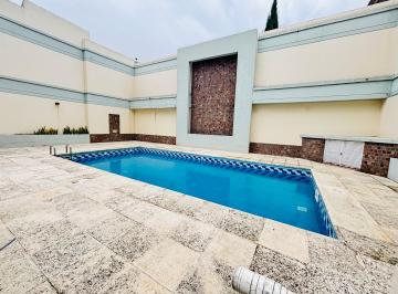 Departamento de 3 ambientes, Monte Castro · Exclusivo 3 Amb 2 Baños Piscina Gym Parrilla Sum Balcon Baulera