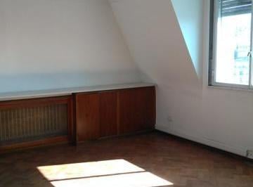 Oficina comercial · 45m² · 3 Ambientes · Gran Oficina de 3 Despachos Frente a Plaza San Martín. Imperdible.