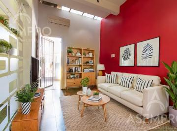 PH · 98m² · 5 Ambientes · PH con Terraza en Venta en Saavedra
