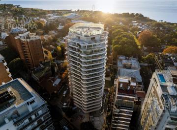 Departamento · 174m² · 4 Ambientes · 2 Cocheras · Venta Semipiso 4 Ambientes con Dependencia – Piso 14 – Torre Selene, La Lucila