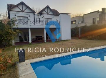 Casa · 138m² · 6 Ambientes · 1 Cochera · Casa en Venta en El Lauquen Club de Campo