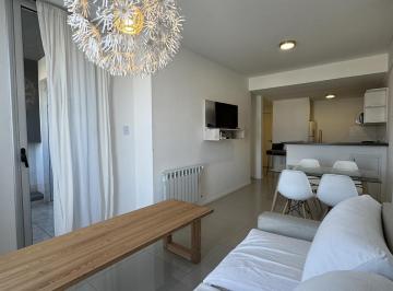 Departamento · 48m² · 2 Ambientes · 1 D - Radiadores - Balcon - Centro.