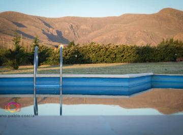 Casa · 500m² · Complejo Sierra de La Ventana - 5 Cabañas - Excelente Renta
