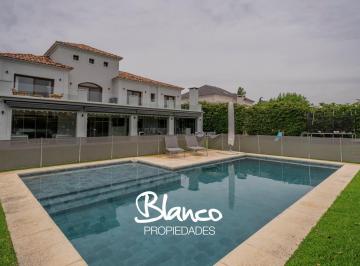 Casa · 535m² · 6 Ambientes · 2 Cocheras · Casa en Alquiler en La Lomada, Pilar, G. B. a. Zona Norte