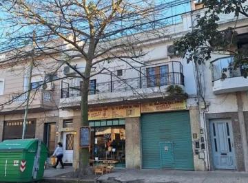Depósito · 340m² · 4 Ambientes · 10 Cocheras · Venta Depósito en Villa Pueyrredon