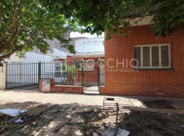 Casa · 140m² · 3 Ambientes · 1 Cochera · Casa en Venta en Jose Leon Suarez