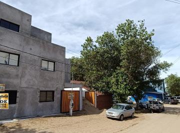 Casa de 3 ambientes, Nueva Atlantis · Calle Gaito Nva Atlantis 65 m del Mar Venta Departamentos y Dúplex a Estrenar